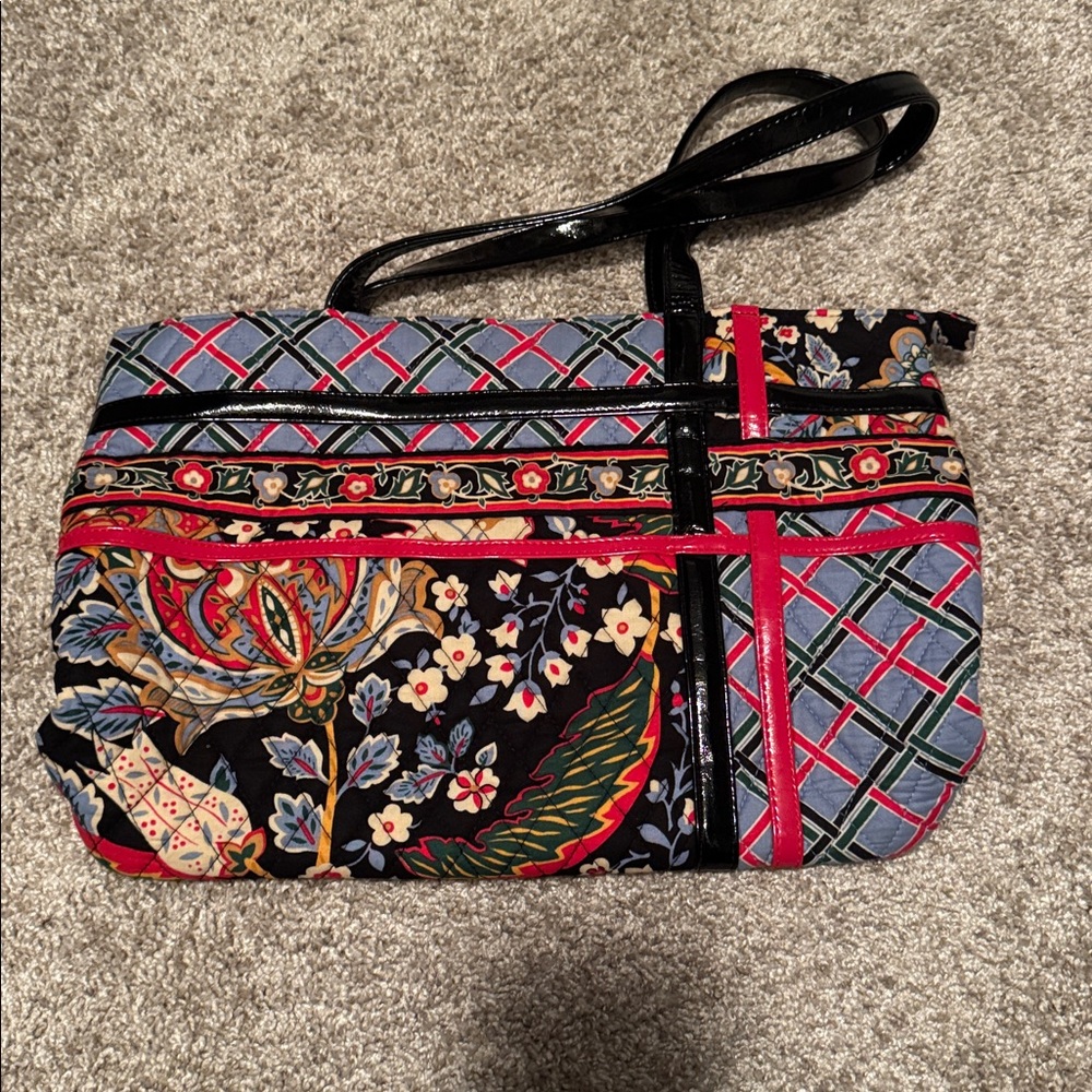 Vera Bradley Retired Zippidy Tote Versailles